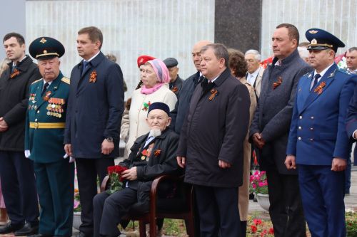 В Нурлате прошел парад Победы