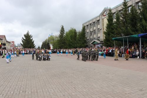 В Нурлате прошел парад Победы