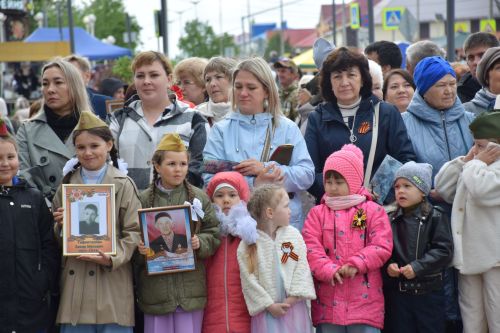 В День Победы нурлатцы присоединились к акции «Народный хор Победы»