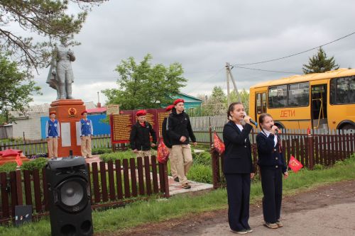 Митинг в Гайтанкине прошел с участием единственной в селе труженицы тыла Пелагеи Глуховой