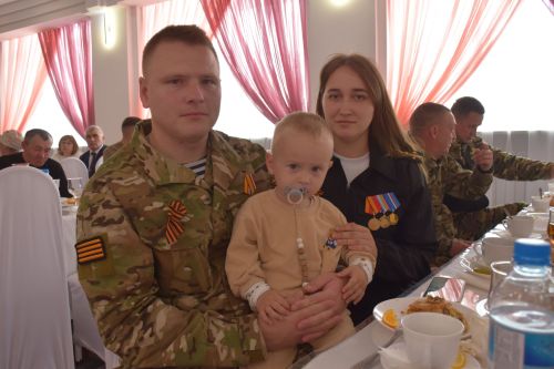 В Нурлате участники СВО стали почетными гостями праздничных мероприятий к 9 Мая