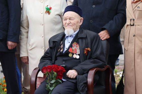 В Нурлате прошел парад Победы