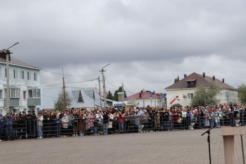 В Нурлате прошел парад Победы