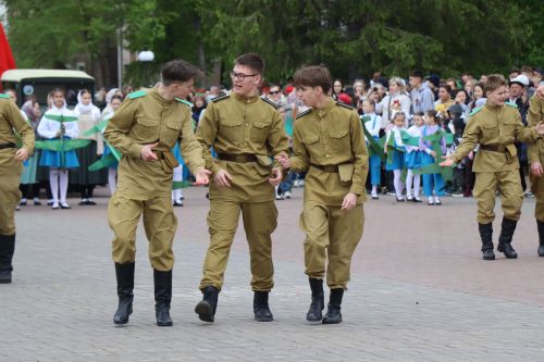 В Нурлате прошел парад Победы