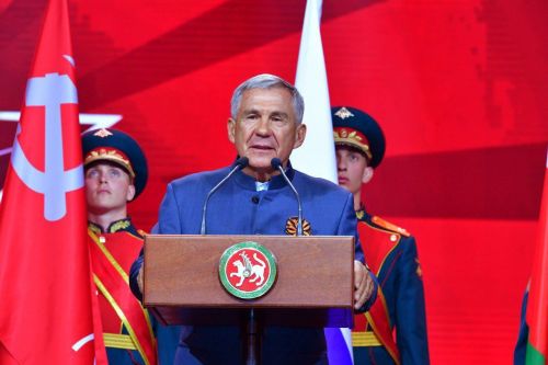 Глава Нурлатского района принял участие в торжественном мероприятии, посвященном 80-летию Победы в Великой Отечественной войне