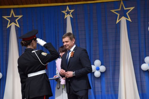 Юнармейцы Нурлата удостоились медалей за участие в Параде Победы