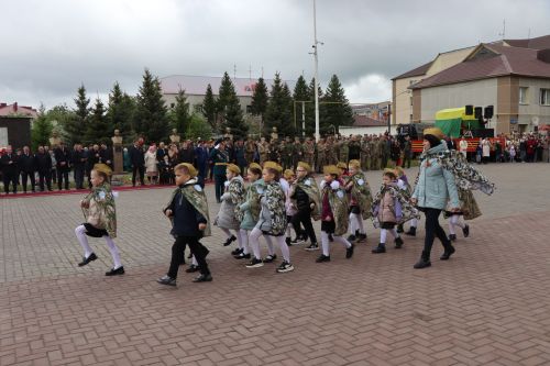 В Нурлате прошел парад Победы