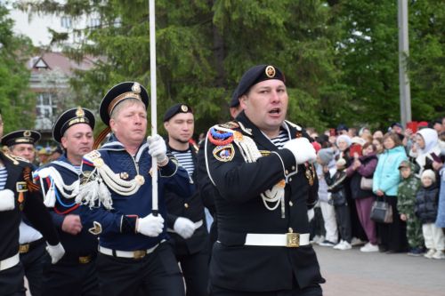 В Нурлате прошел парад Победы