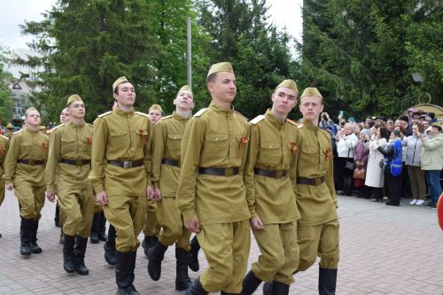 В Нурлате прошел парад Победы