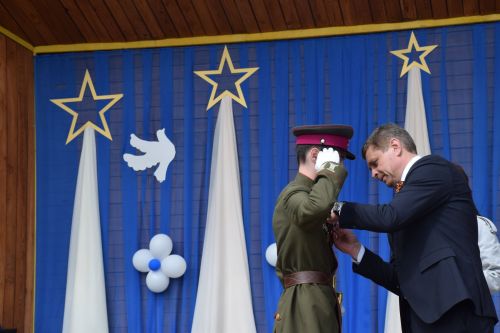 Юнармейцы Нурлата удостоились медалей за участие в Параде Победы