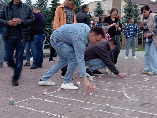 Нурлатцы зажгли свечи памяти в честь павших героев