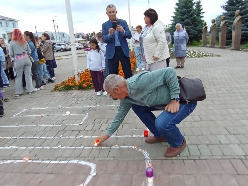 Нурлатцы зажгли свечи памяти в честь павших героев