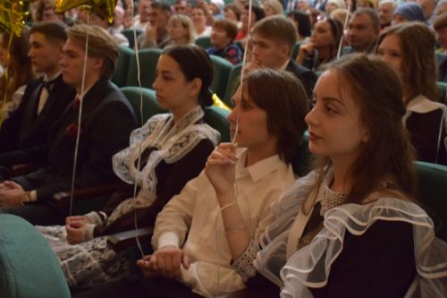 В Нурлате чествовали лучших выпускников района