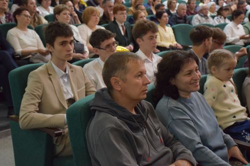 В Нурлате чествовали лучших выпускников района