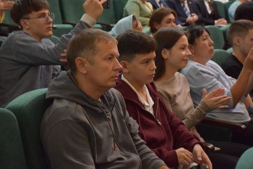 В Нурлате чествовали лучших выпускников района