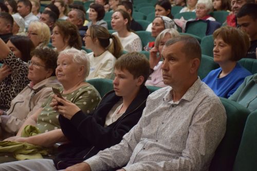 В Нурлате чествовали лучших выпускников района