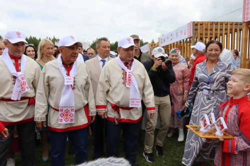 В Нурлате с размахом прошел чувашский праздник Уяв с участием глав Татарстана и Чувашии Рустама Минниханова и Олега Николаева (+ФОТО)