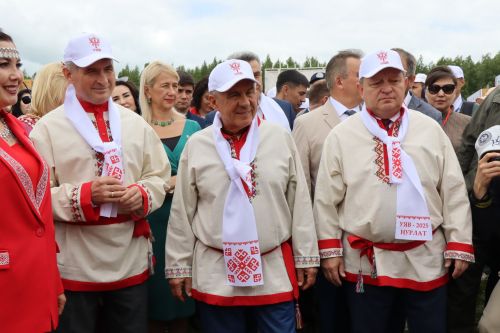 В Нурлате с размахом прошел чувашский праздник Уяв с участием глав Татарстана и Чувашии Рустама Минниханова и Олега Николаева (+ФОТО)