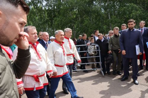 В Нурлате с размахом прошел чувашский праздник Уяв с участием глав Татарстана и Чувашии Рустама Минниханова и Олега Николаева (+ФОТО)