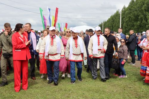 В Нурлате с размахом прошел чувашский праздник Уяв с участием глав Татарстана и Чувашии Рустама Минниханова и Олега Николаева (+ФОТО)