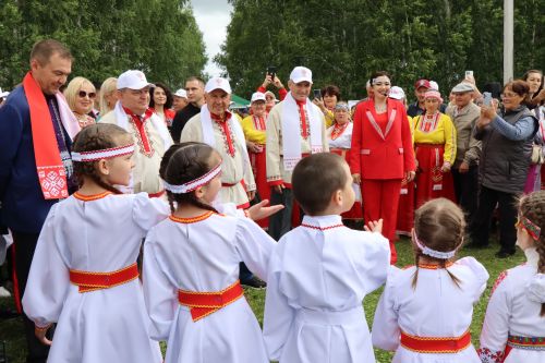 В Нурлате с размахом прошел чувашский праздник Уяв с участием глав Татарстана и Чувашии Рустама Минниханова и Олега Николаева (+ФОТО)