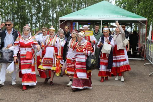 В Нурлате с размахом прошел чувашский праздник Уяв с участием глав Татарстана и Чувашии Рустама Минниханова и Олега Николаева (+ФОТО)