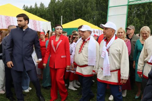 В Нурлате с размахом прошел чувашский праздник Уяв с участием глав Татарстана и Чувашии Рустама Минниханова и Олега Николаева (+ФОТО)