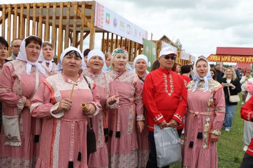 В Нурлате с размахом прошел чувашский праздник Уяв с участием глав Татарстана и Чувашии Рустама Минниханова и Олега Николаева (+ФОТО)