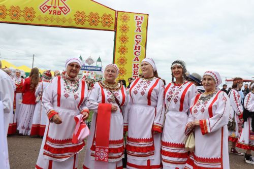 В Нурлате с размахом прошел чувашский праздник Уяв с участием глав Татарстана и Чувашии Рустама Минниханова и Олега Николаева (+ФОТО)