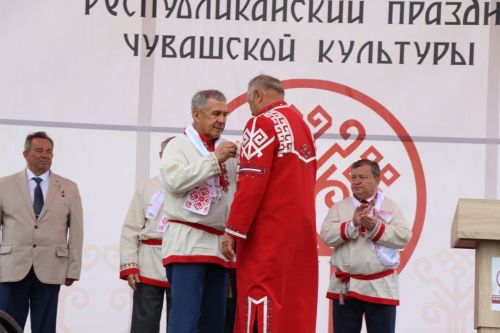 В Нурлате с размахом прошел чувашский праздник Уяв с участием глав Татарстана и Чувашии Рустама Минниханова и Олега Николаева (+ФОТО)