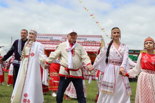 В Нурлате с размахом прошел чувашский праздник Уяв с участием глав Татарстана и Чувашии Рустама Минниханова и Олега Николаева (+ФОТО)
