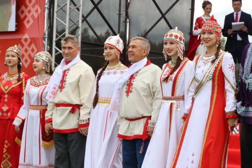В Нурлате с размахом прошел чувашский праздник Уяв с участием глав Татарстана и Чувашии Рустама Минниханова и Олега Николаева (+ФОТО)