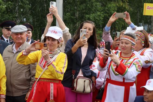 В Нурлате с размахом прошел чувашский праздник Уяв с участием глав Татарстана и Чувашии Рустама Минниханова и Олега Николаева (+ФОТО)