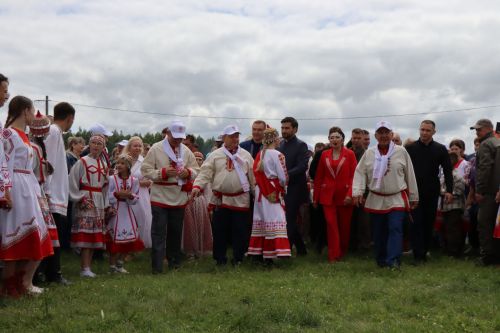 В Нурлате с размахом прошел чувашский праздник Уяв с участием глав Татарстана и Чувашии Рустама Минниханова и Олега Николаева (+ФОТО)