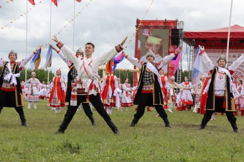В Нурлате с размахом прошел чувашский праздник Уяв с участием глав Татарстана и Чувашии Рустама Минниханова и Олега Николаева (+ФОТО)