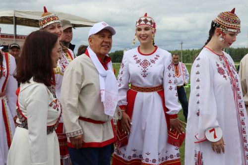 В Нурлате с размахом прошел чувашский праздник Уяв с участием глав Татарстана и Чувашии Рустама Минниханова и Олега Николаева (+ФОТО)