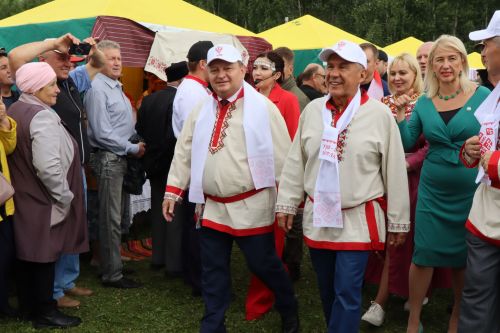 В Нурлате с размахом прошел чувашский праздник Уяв с участием глав Татарстана и Чувашии Рустама Минниханова и Олега Николаева (+ФОТО)