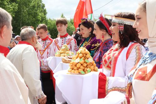 В Нурлате с размахом прошел чувашский праздник Уяв с участием глав Татарстана и Чувашии Рустама Минниханова и Олега Николаева (+ФОТО)