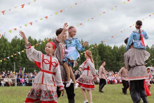 В Нурлате с размахом прошел чувашский праздник Уяв с участием глав Татарстана и Чувашии Рустама Минниханова и Олега Николаева (+ФОТО)
