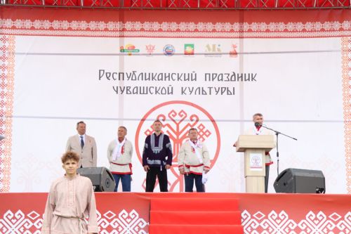 В Нурлате с размахом прошел чувашский праздник Уяв с участием глав Татарстана и Чувашии Рустама Минниханова и Олега Николаева (+ФОТО)