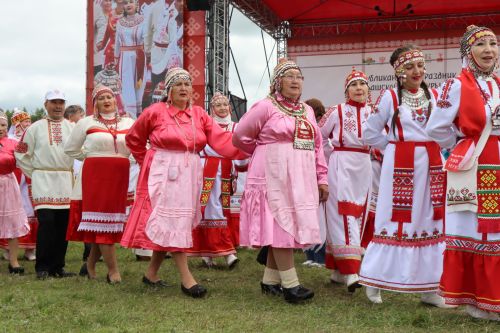 В Нурлате с размахом прошел чувашский праздник Уяв с участием глав Татарстана и Чувашии Рустама Минниханова и Олега Николаева (+ФОТО)