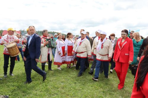 В Нурлате с размахом прошел чувашский праздник Уяв с участием глав Татарстана и Чувашии Рустама Минниханова и Олега Николаева (+ФОТО)