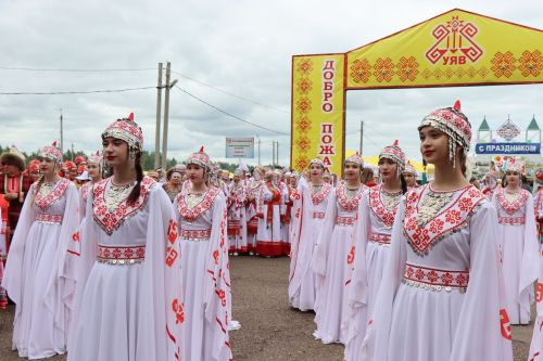В Нурлате с размахом прошел чувашский праздник Уяв с участием глав Татарстана и Чувашии Рустама Минниханова и Олега Николаева (+ФОТО)