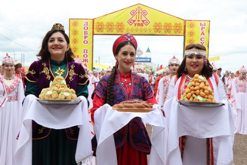 В Нурлате с размахом прошел чувашский праздник Уяв с участием глав Татарстана и Чувашии Рустама Минниханова и Олега Николаева (+ФОТО)