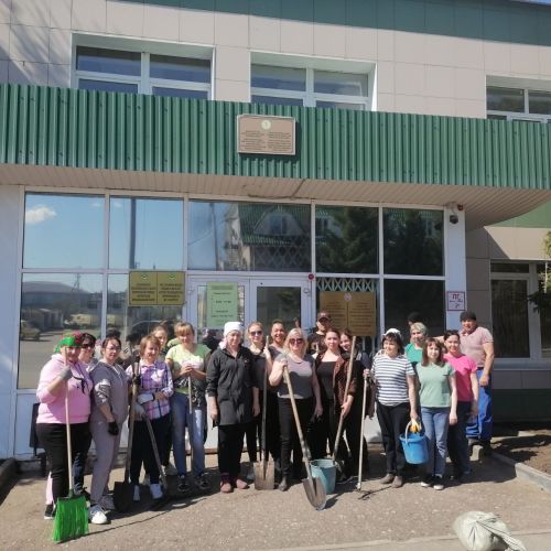 Социальные работники Нурлата принимают поздравления в свой праздник