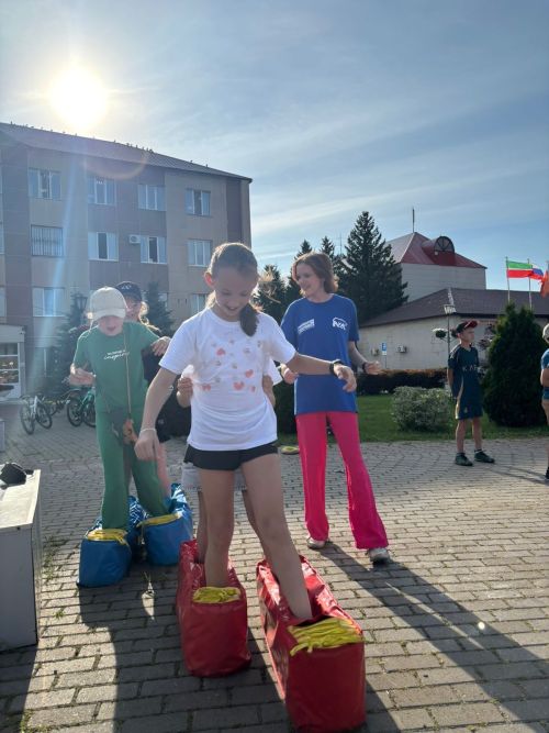 Нурлат зажигает: волонтёры дарят городу праздник!
