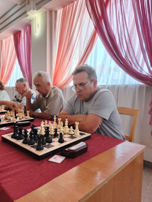 В Нурлате прошел праздничный шахматный турнир к Международному дню шахмат