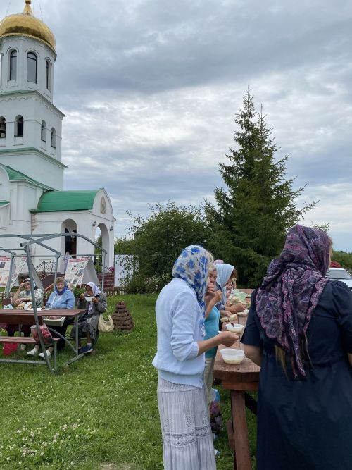 В Нурлатском Ильинском храме отметили праздник Казанской иконы Божией Матери