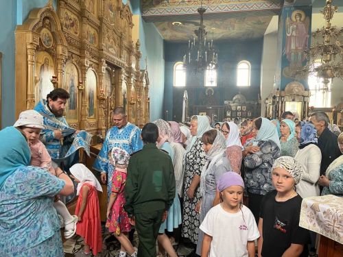 В Нурлатском Ильинском храме отметили праздник Казанской иконы Божией Матери