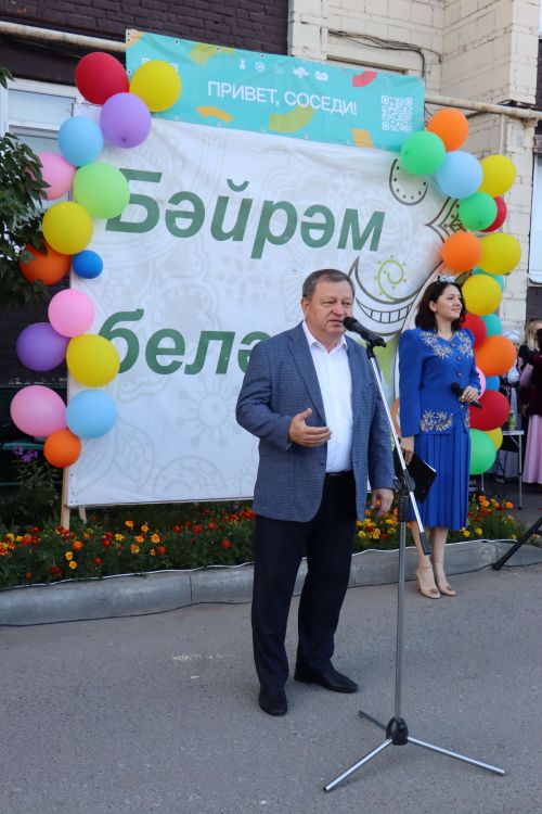 Проект «Күршелəр – иң якын кешелəр» в Нурлате стартовал ярким «Бию-фестом»
